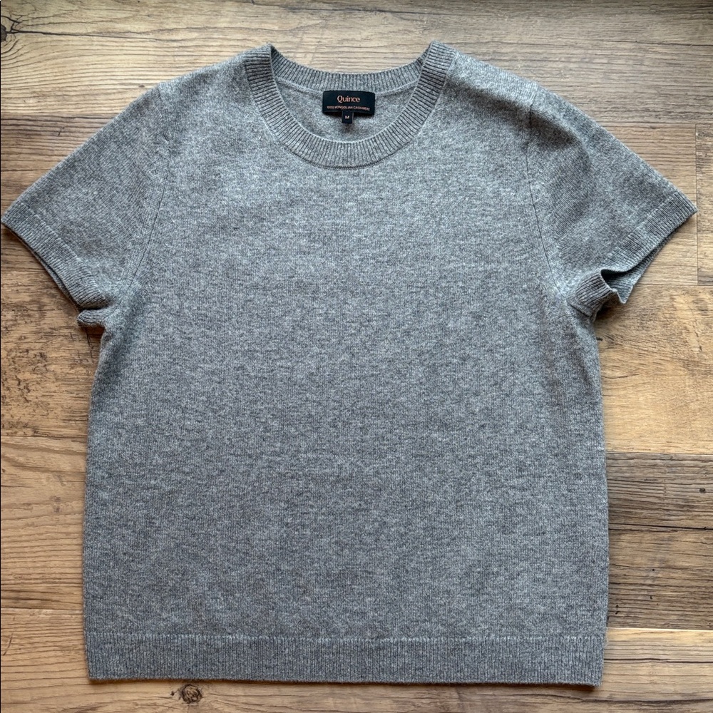 Quince Magnolian Cashmere tee - Picture 4 of 6